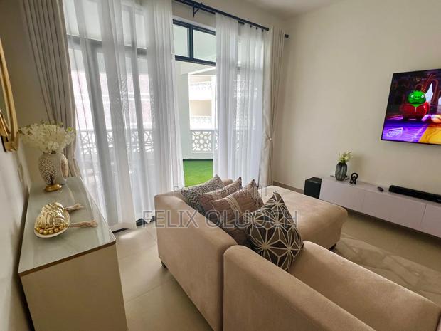 Two Bedroom Beachfront in Nysli - thumbnail 5