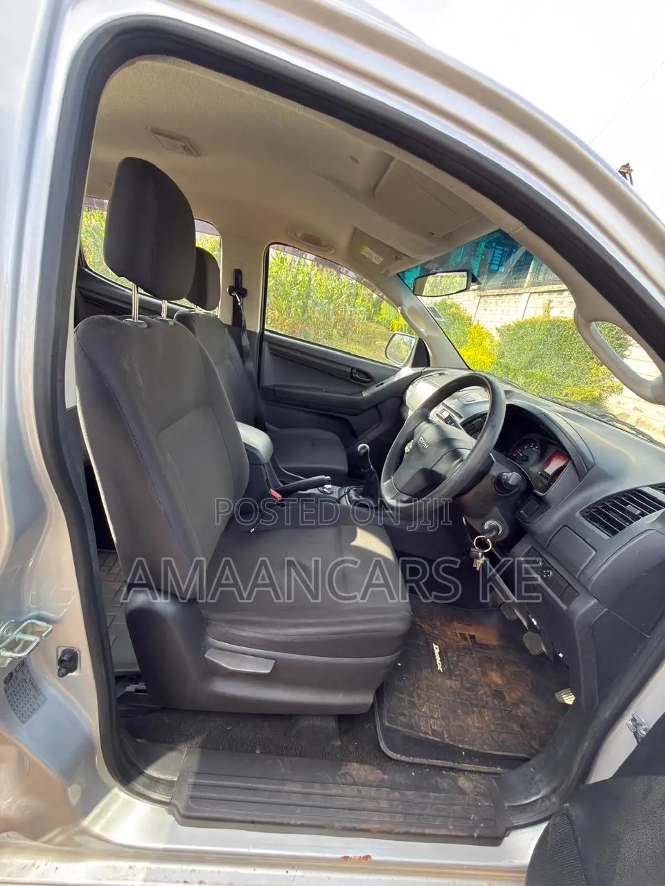 Isuzu D-MAX 2021 Silver