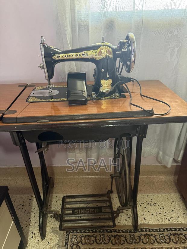 Singer Sewing Machine