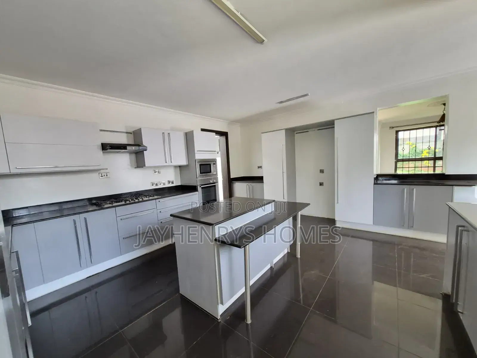 5bdrm House in Runda for rent