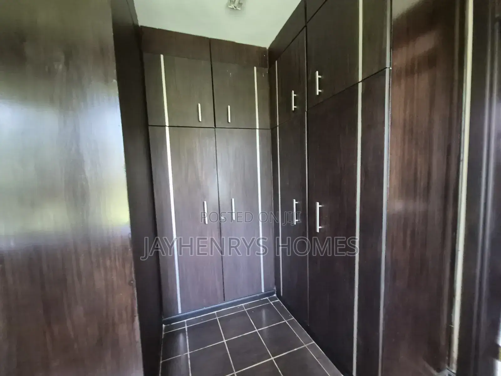 5bdrm House in Runda for rent