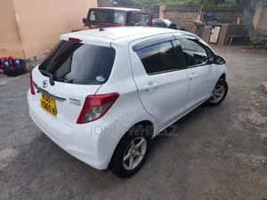 Toyota Vitz 2014 White