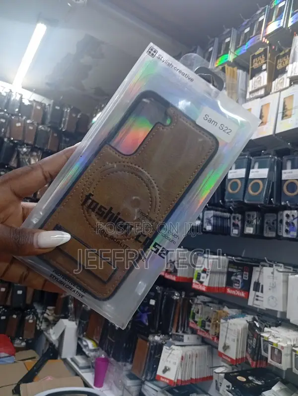 Case With Magsafe and Stand for Samsung Galaxy S22