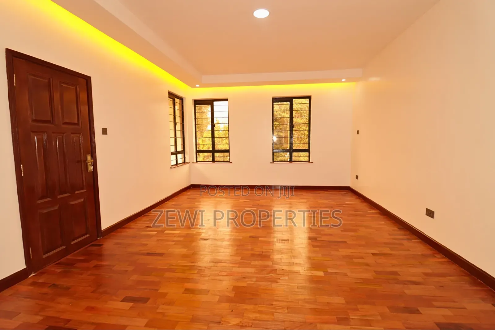 4bdrm Maisonette in Kibiku for sale