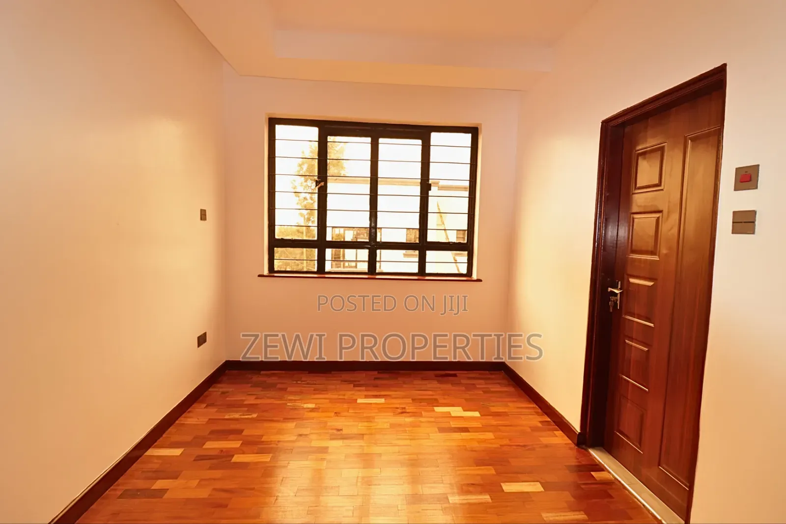 4bdrm Maisonette in Kibiku for sale