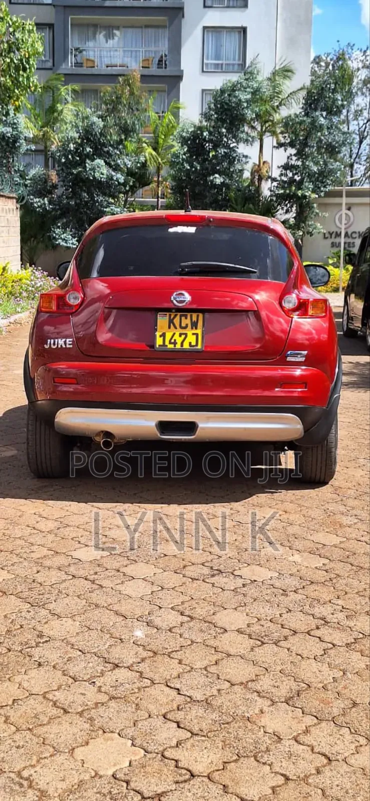 Nissan Juke 2011 Red