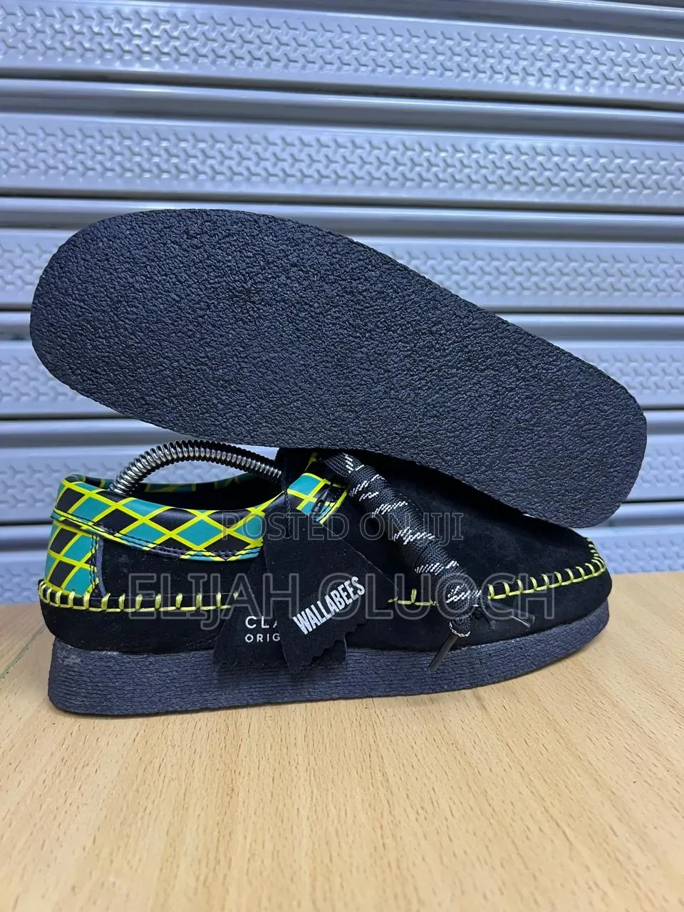 Clarks Wallabee LowJamaica BLK Suede