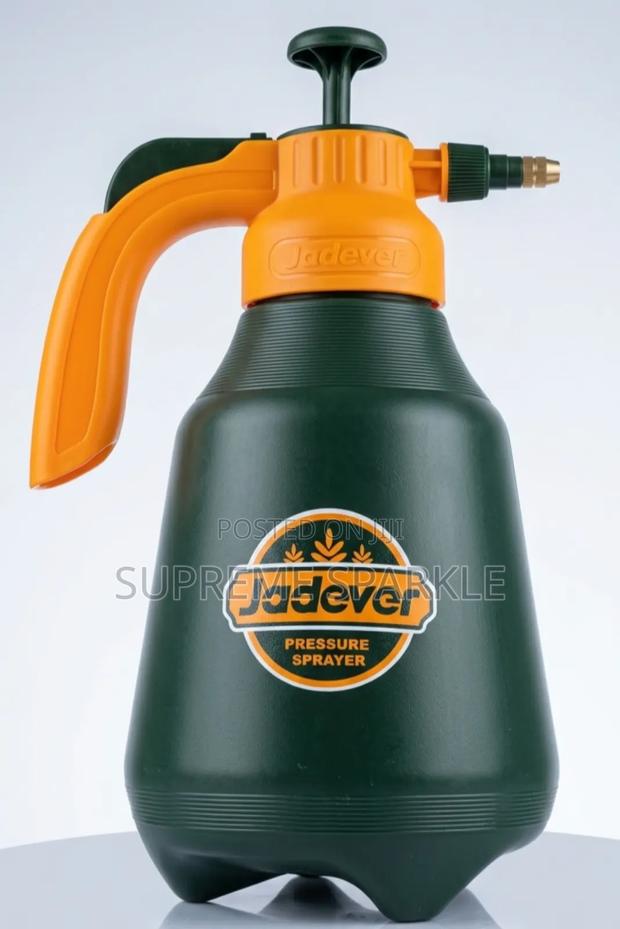 Jadever 2l Pressure Sprayer/ Pressure Pump