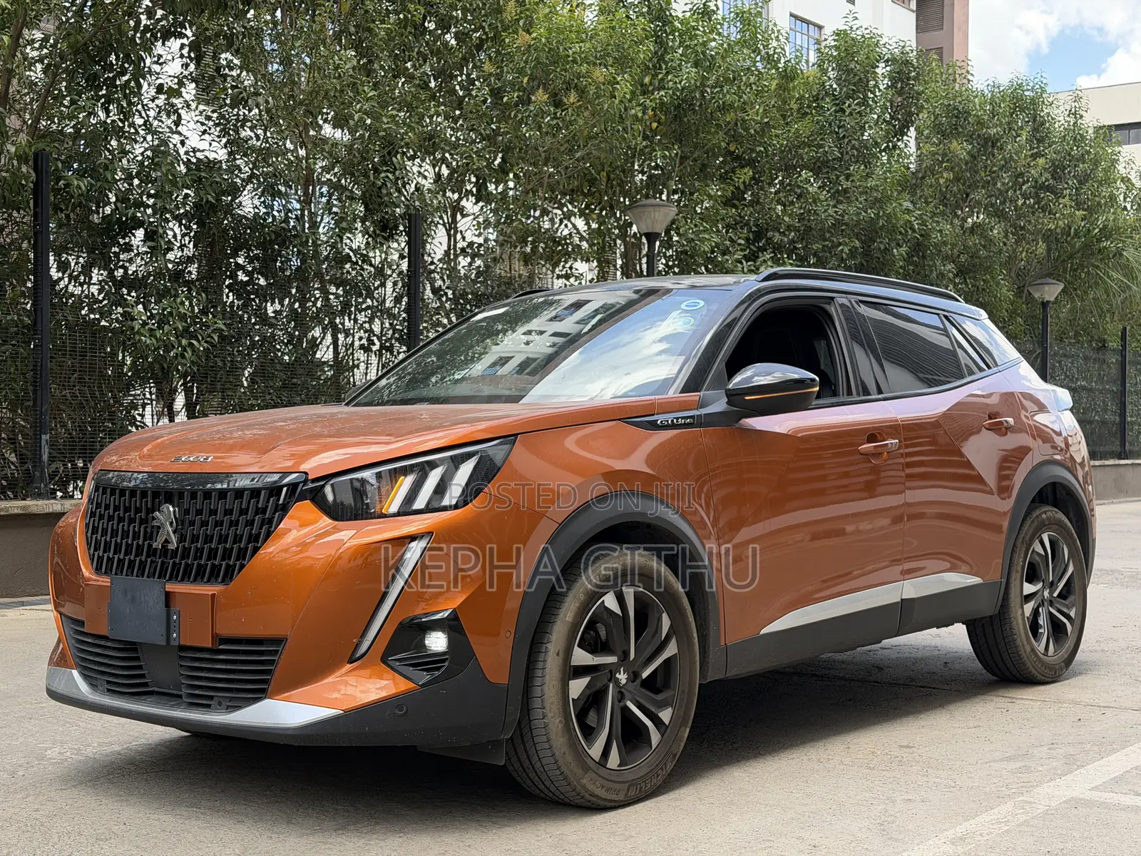 Peugeot 2008 1.2 PureTech (130 Hp) 2020 Brown