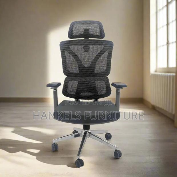Ergonomic High Back Office Chair Swivel Desk Chair