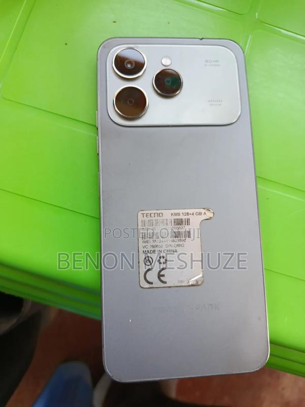 Tecno Spark 40 128 GB Silver - thumbnail 2