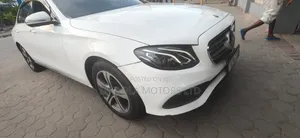 Mercedes-Benz E200 2018 White