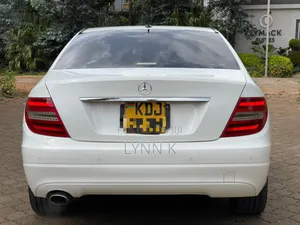 Mercedes-Benz C180 2014 White