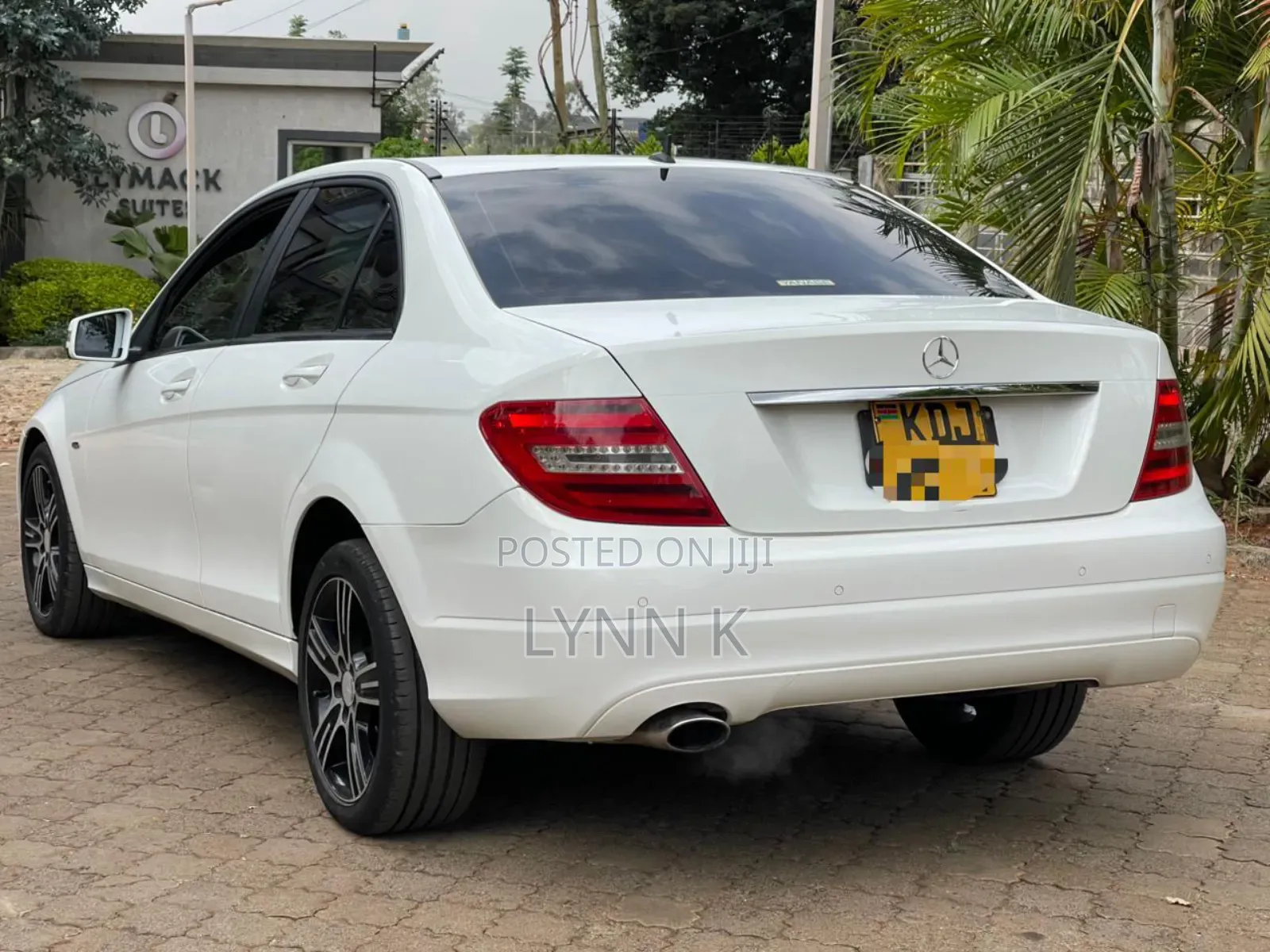 Mercedes-Benz C180 2014 White