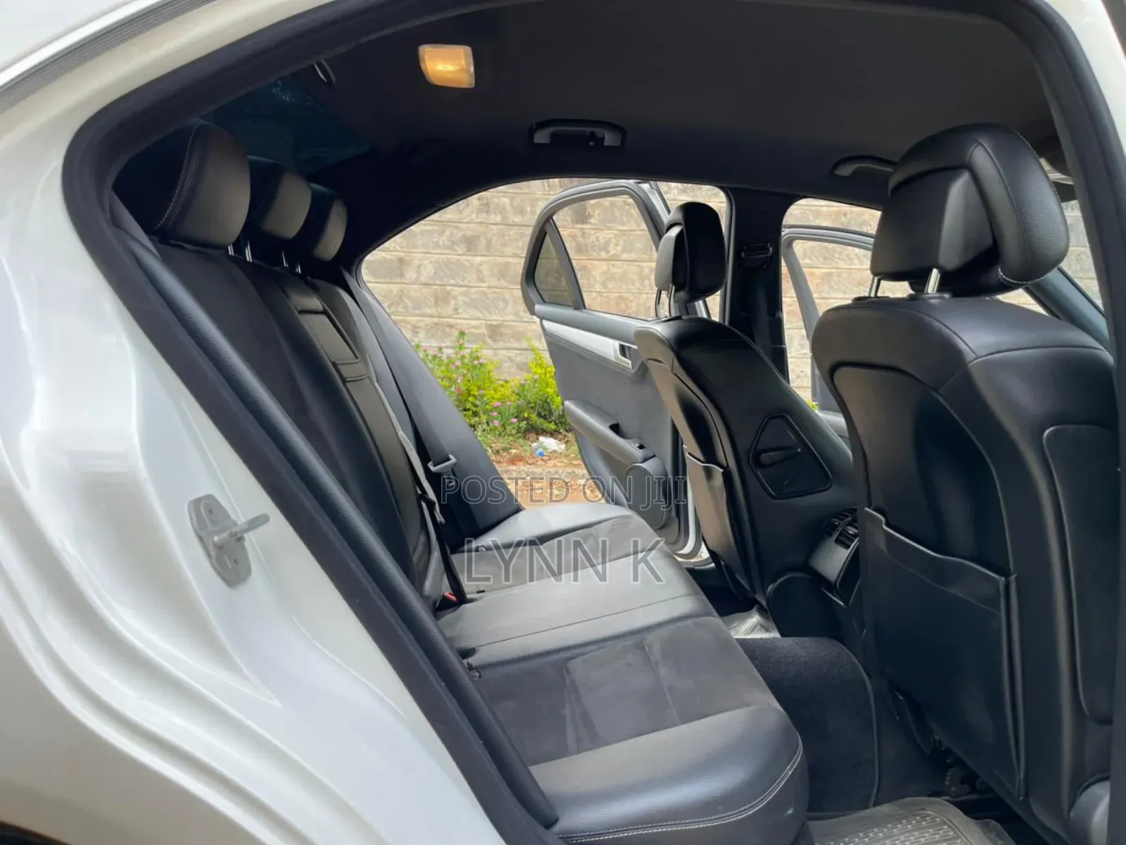 Mercedes-Benz C180 2014 White