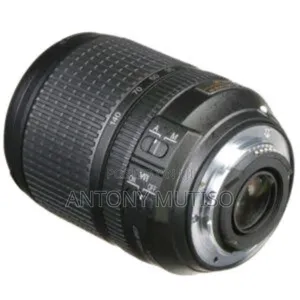 Nikon Af-S Dx Nikkor 18-140mm F/3.5-5.6g Ed Vr Lens