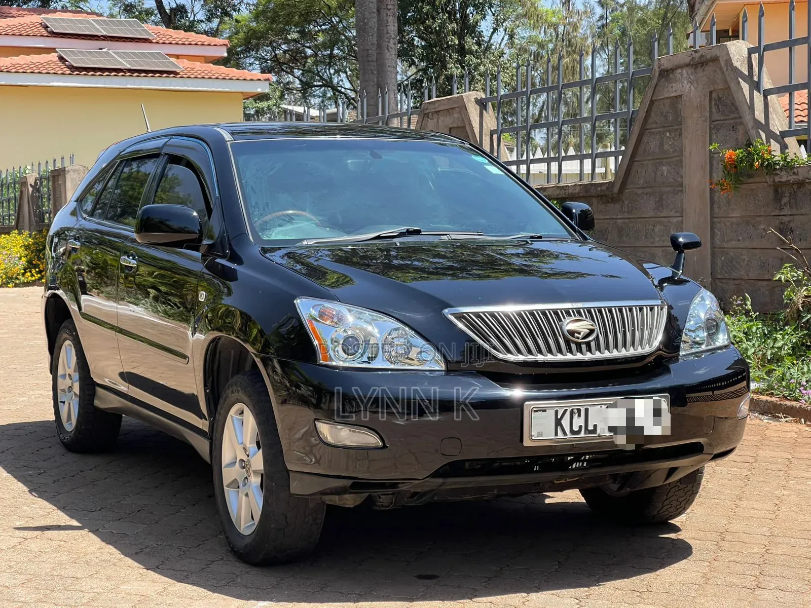 Toyota Harrier 2012 Black