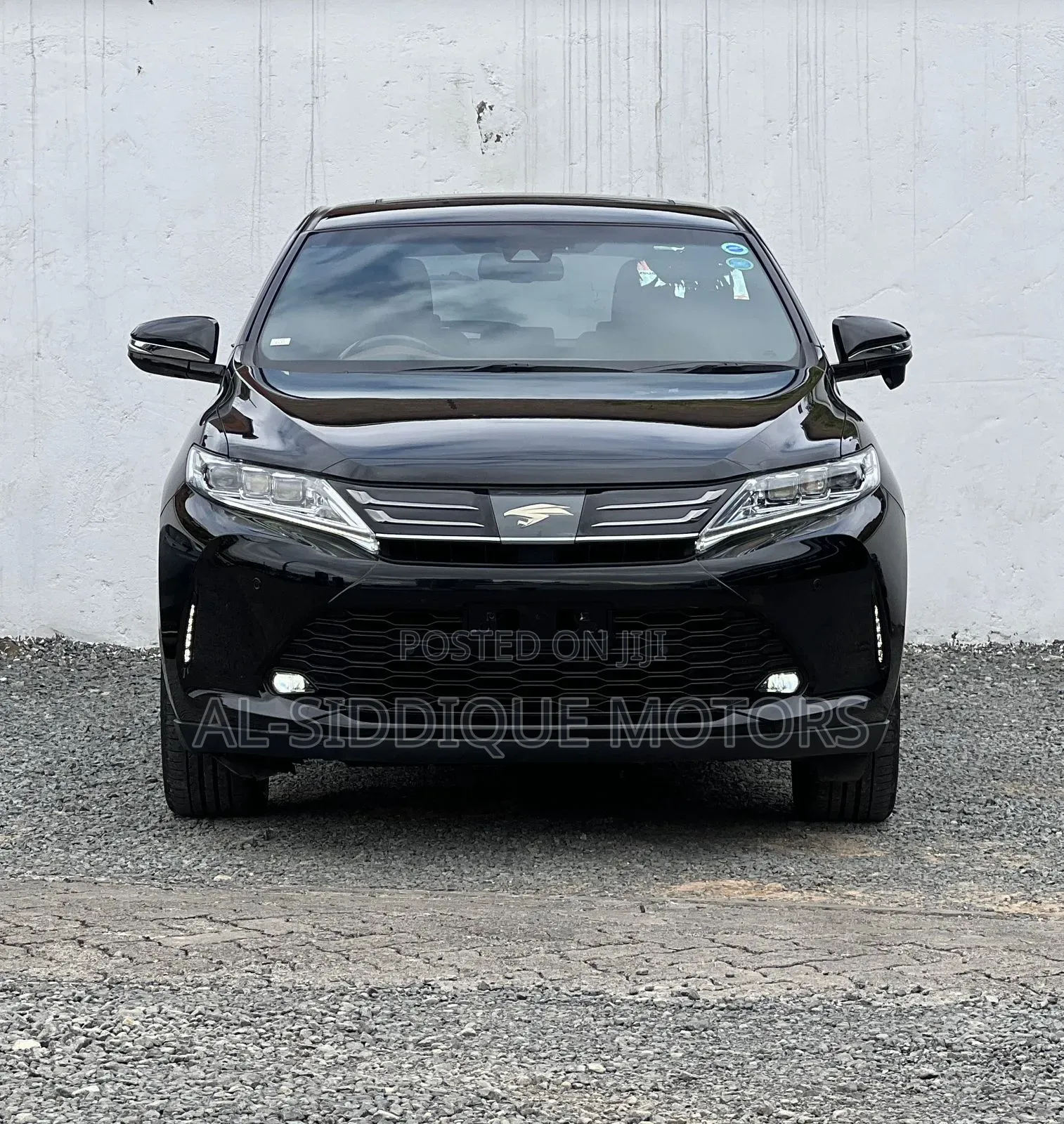 Toyota Harrier 2.0 2019 Black
