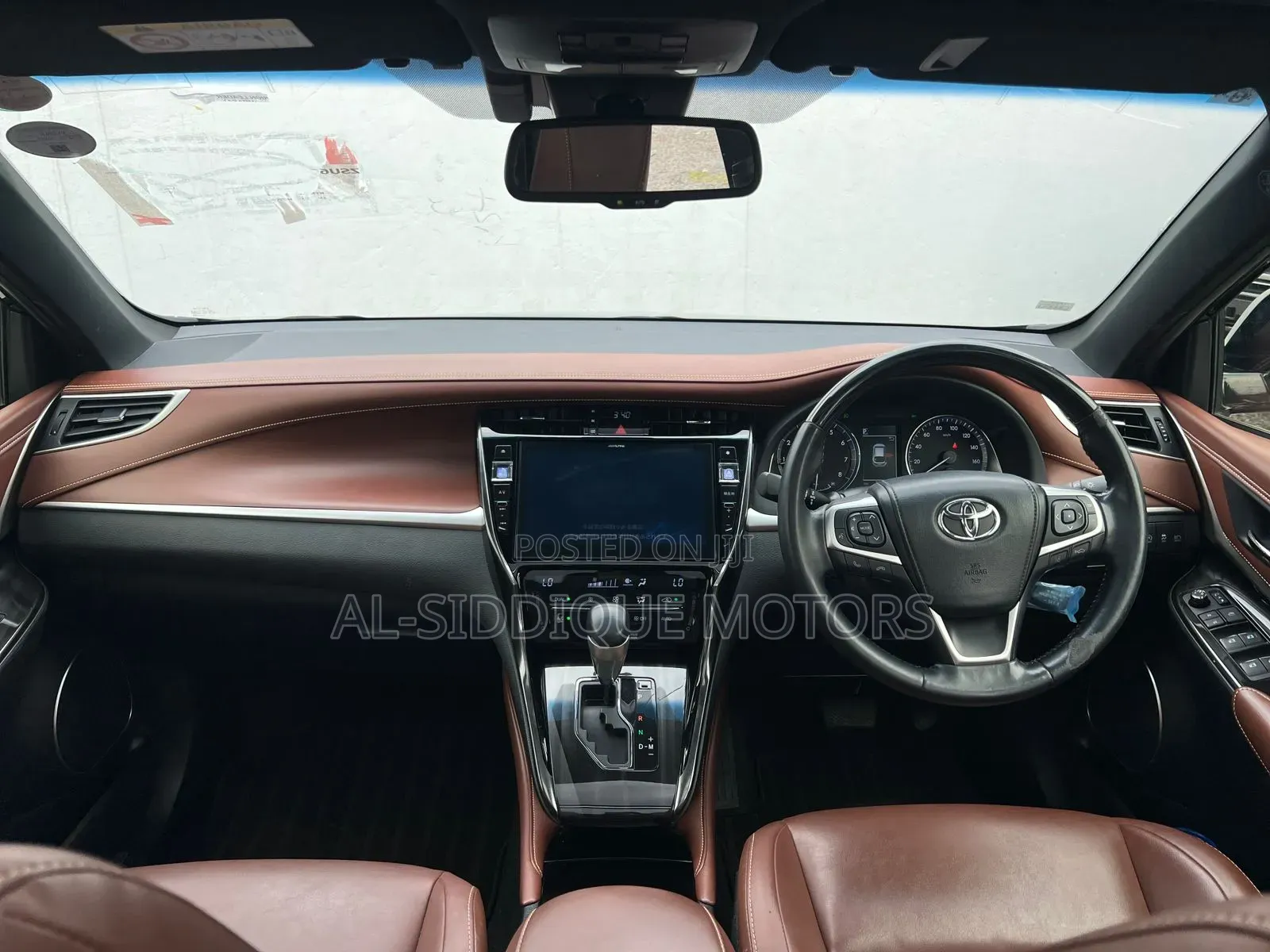 Toyota Harrier 2.0 2019 Black