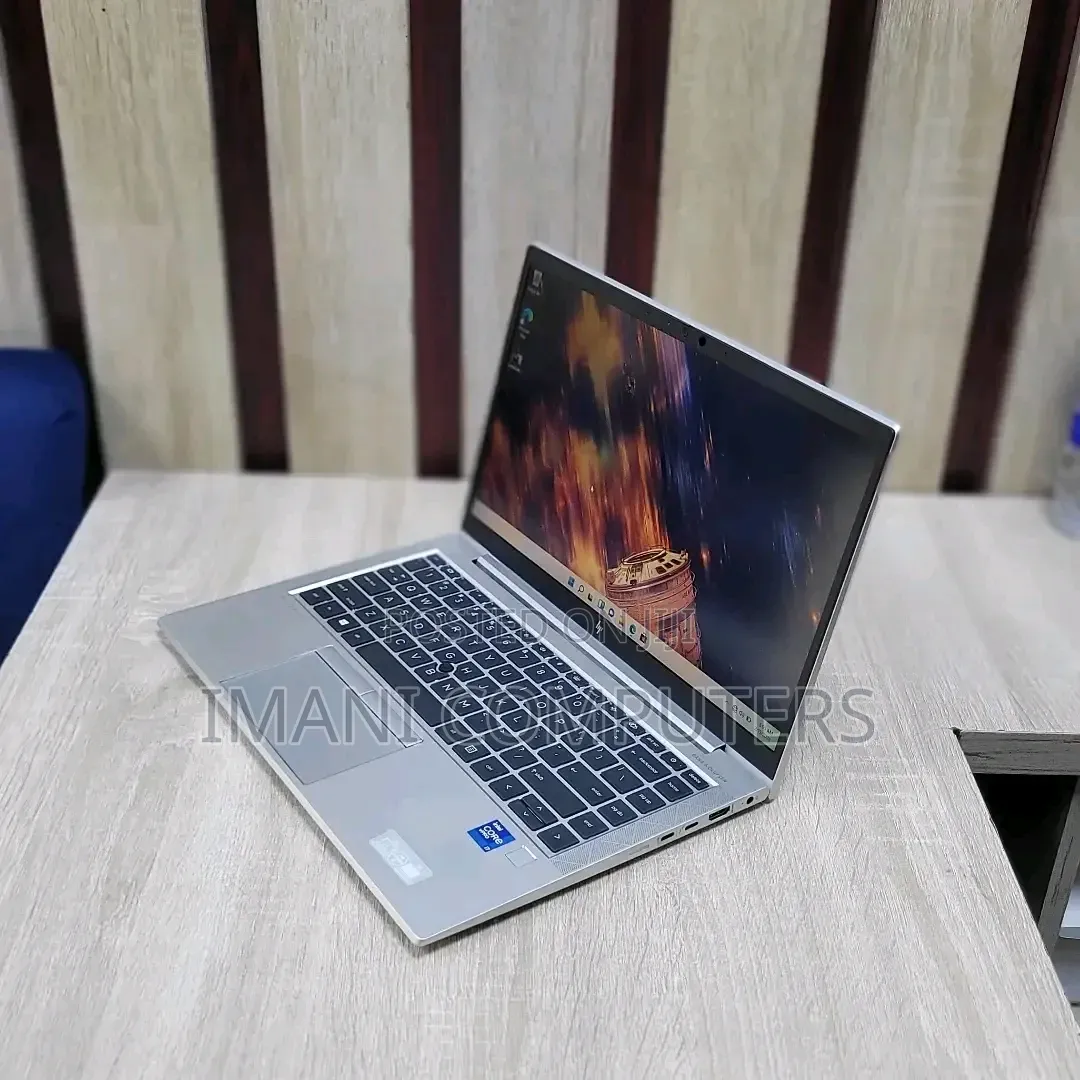 Laptop HP EliteBook 840 G8 8GB Intel Core i7 SSD 256GB