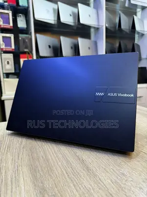 Laptop Asus VivoBook Flip 14 TP401CA 8GB Intel Core i3 SSD 256GB