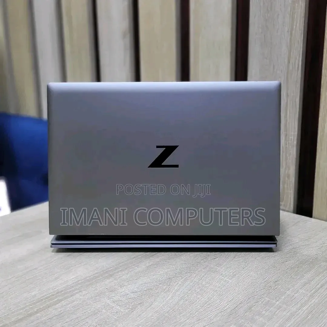 Laptop HP ZBook Firefly G8 8GB Intel Core i5 SSD 256GB