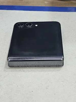 Samsung Galaxy Z Flip 5 256 GB Black