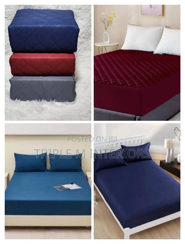 Bed Mattress Protector – Soft, Silent Waterproof - main view