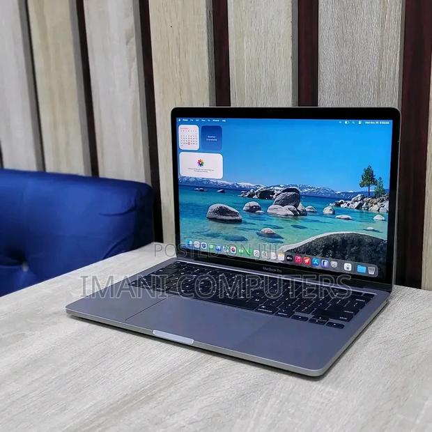 Laptop Apple MacBook Pro 2020 16GB Intel Core i7 SSD 1T