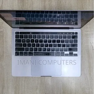 Laptop Apple MacBook Pro 2020 16GB Intel Core i7 SSD 1T