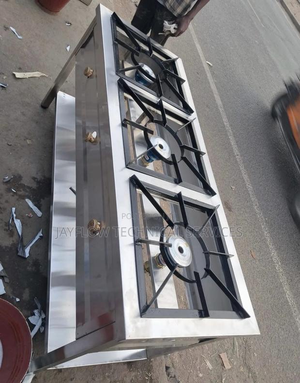 3 Burner Commercial Gas Cooker – Heavy Duty High Performance