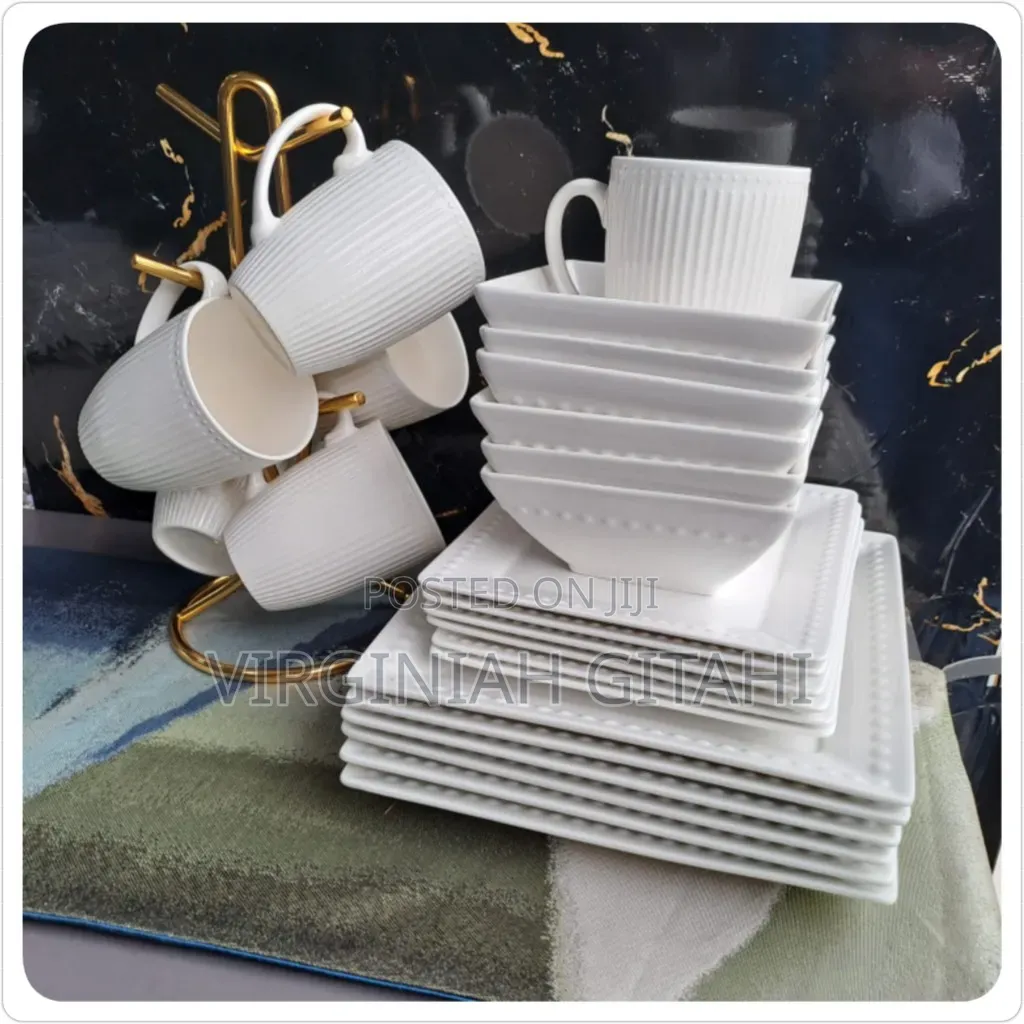 White 24 PCS Square Dinner Set.