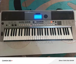 Keyboard Psr443