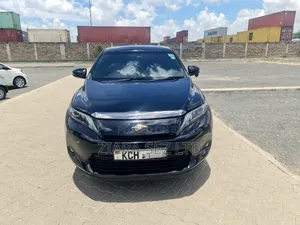 Toyota Harrier Progress Metal & Leather 2016 Black