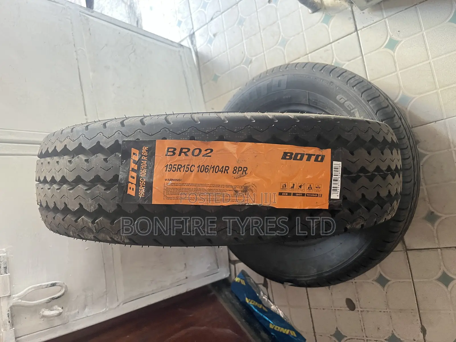 195r15c Boto