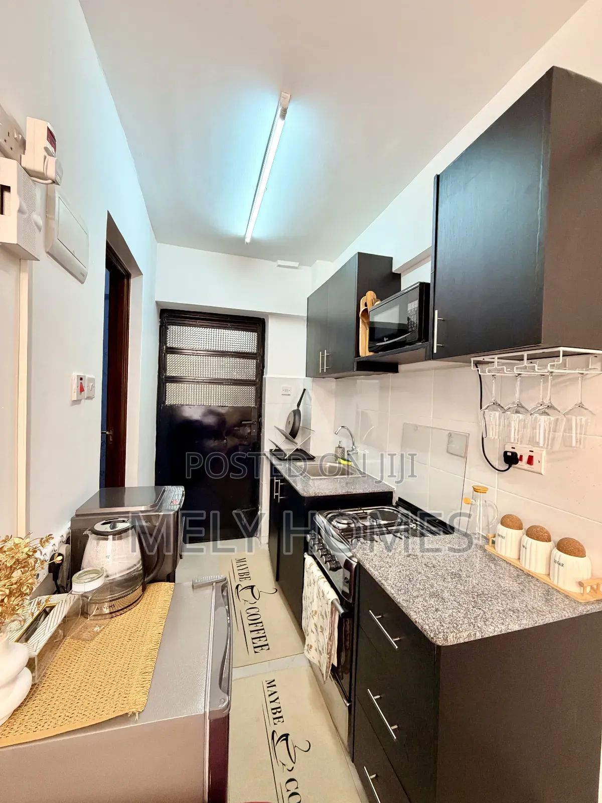 Modern Studio Apartment at Grand Midtown - Ngara