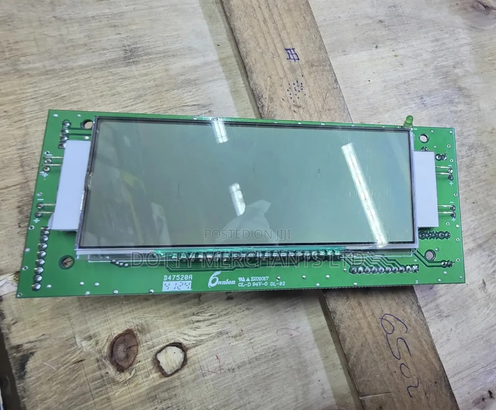 A 12 Indicator Mother Board
