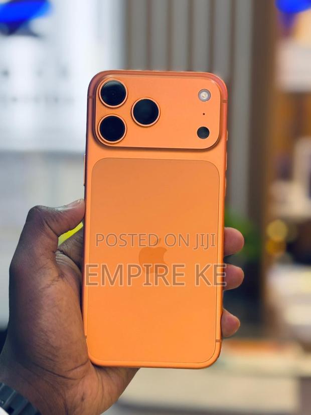Apple iPhone 17 Pro Max 256 GB Orange - thumbnail 2