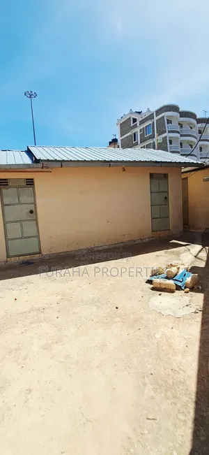 17bdrm Bungalow in Mkomani for sale