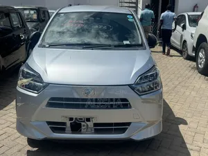 Daihatsu Move 2020 White