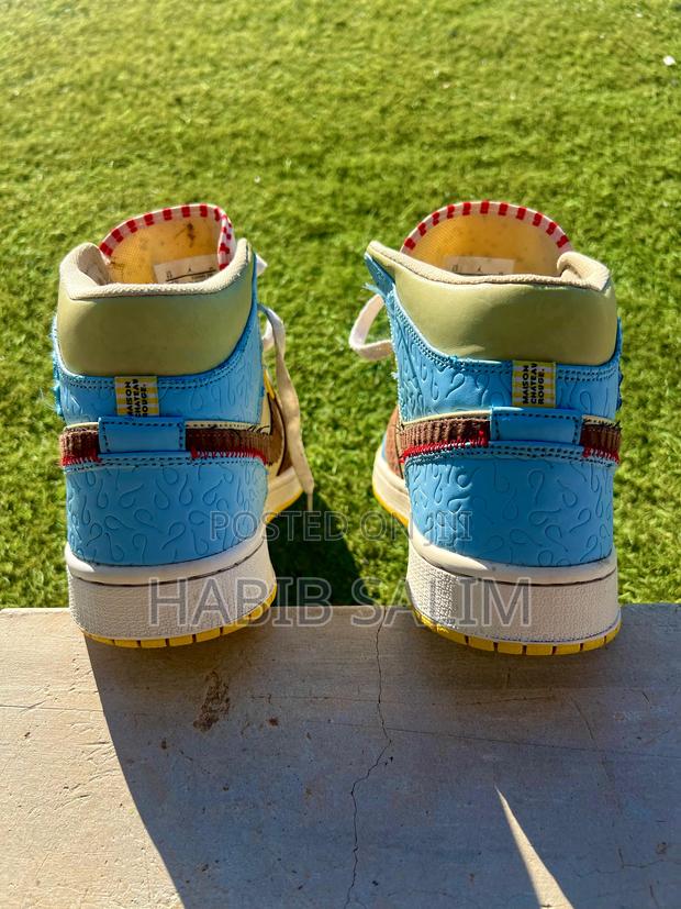 Air Jordan - thumbnail 2