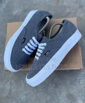 Old School Corduroy Sneakers Vans
