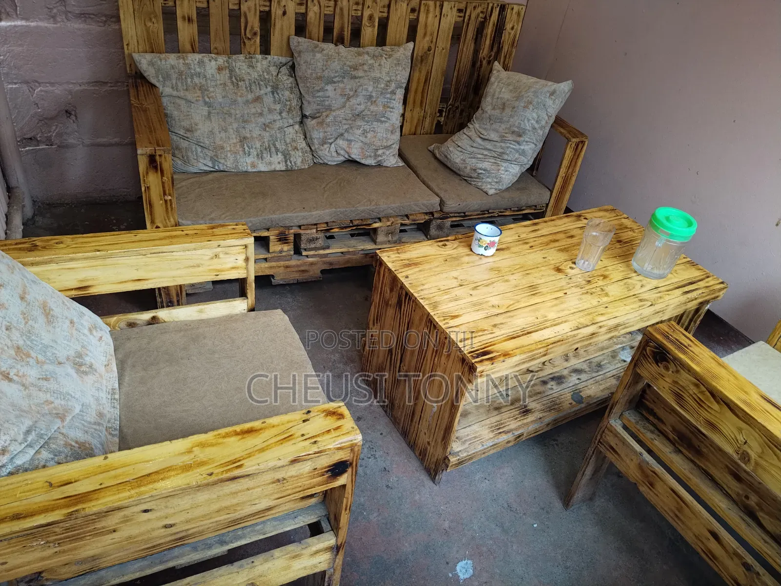 A Club Lounge and Grill