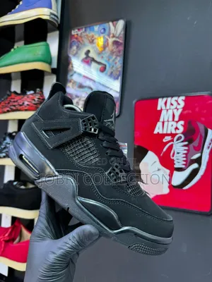 Nike Jordan 4 Retro “Black Cat” Sneakers