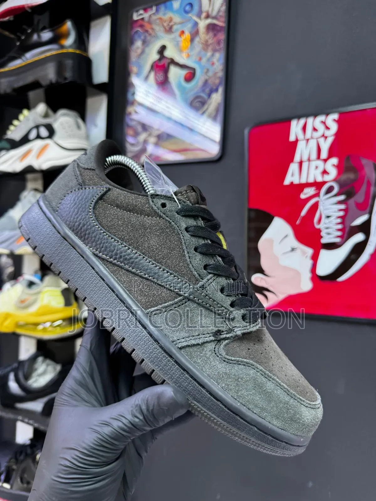 Nike Jordan 1 Low Travis Scott Cactus Jack ‘Velvet Brown’ Sneakers