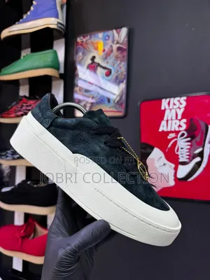 Designer Adidas Labcourt Sneakers