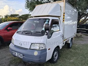 Mazda Bongo 2011