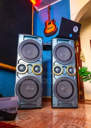 Bluetooth Speakers and Smoke Machines for Hire