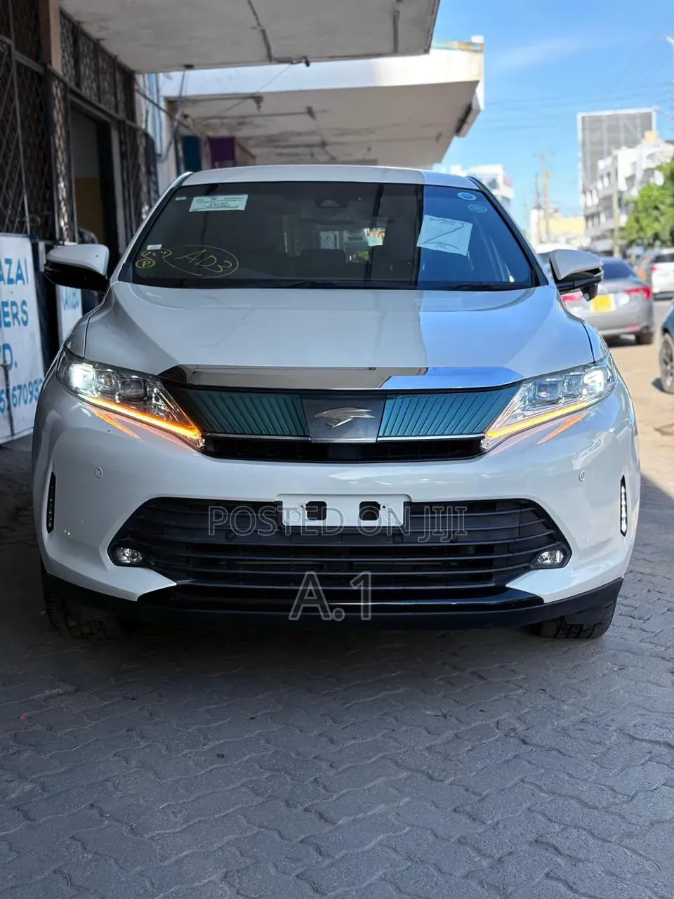 Toyota Harrier 2019 White