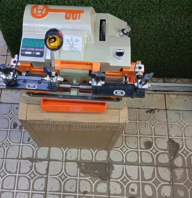 Electric Key Cutting Machine
